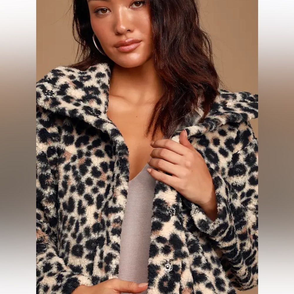 Billabong Cozy Days Leopard Print Leopard Print Sherpa Jacket Size Large